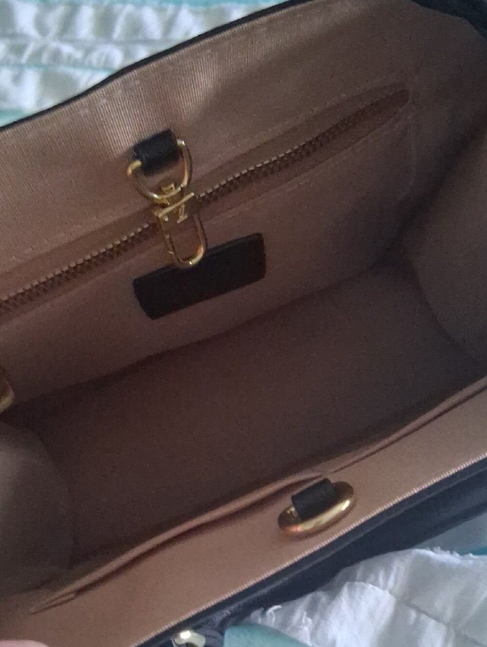Source Unknown Black Monogram Crossbody - Picture 6 of 13